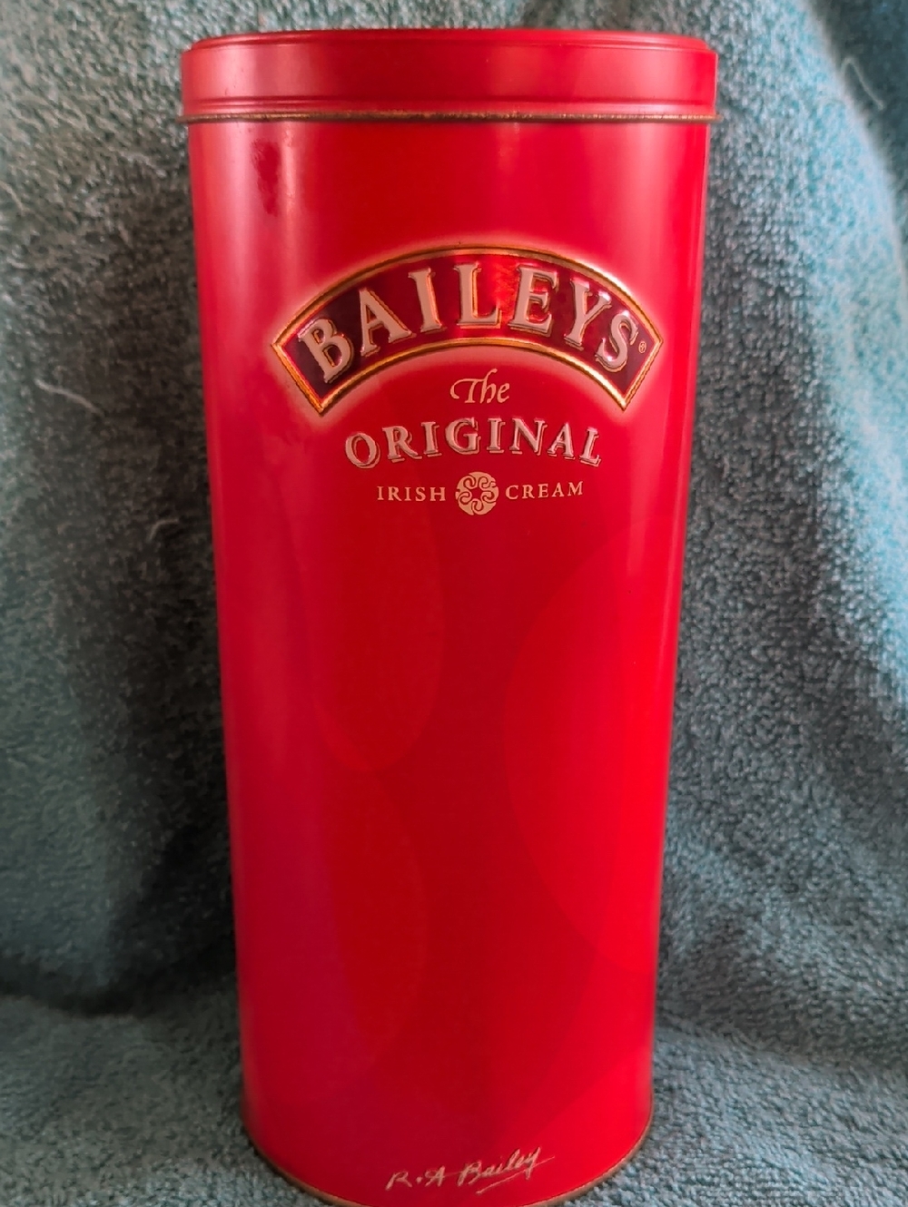 Red Decorative Tin - The Original Irish Cream